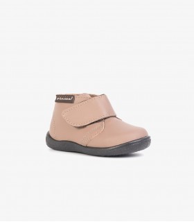 Botín piel velcro